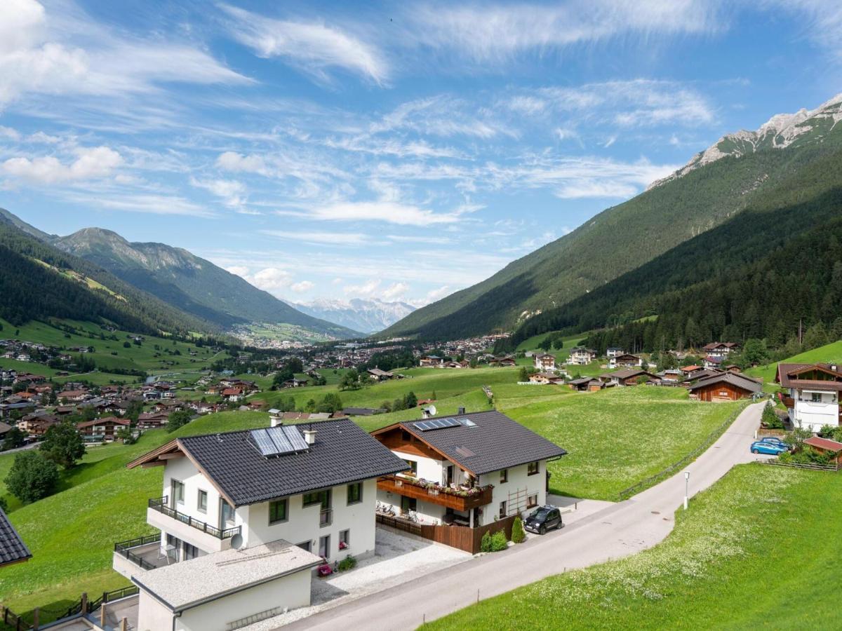 Plush Apartment With Mountain Views Neustift im Stubaital Exterior foto