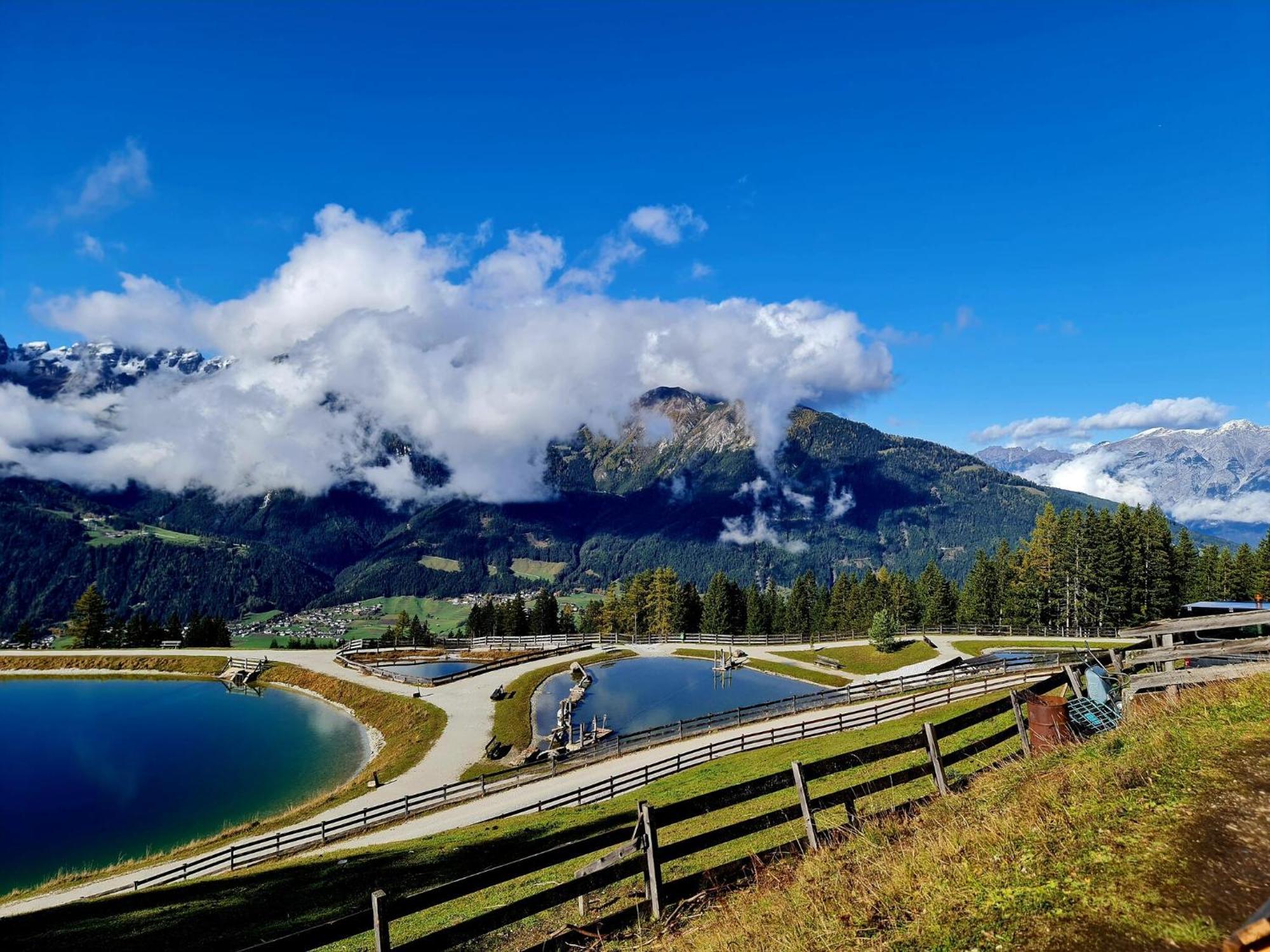 Plush Apartment With Mountain Views Neustift im Stubaital Exterior foto