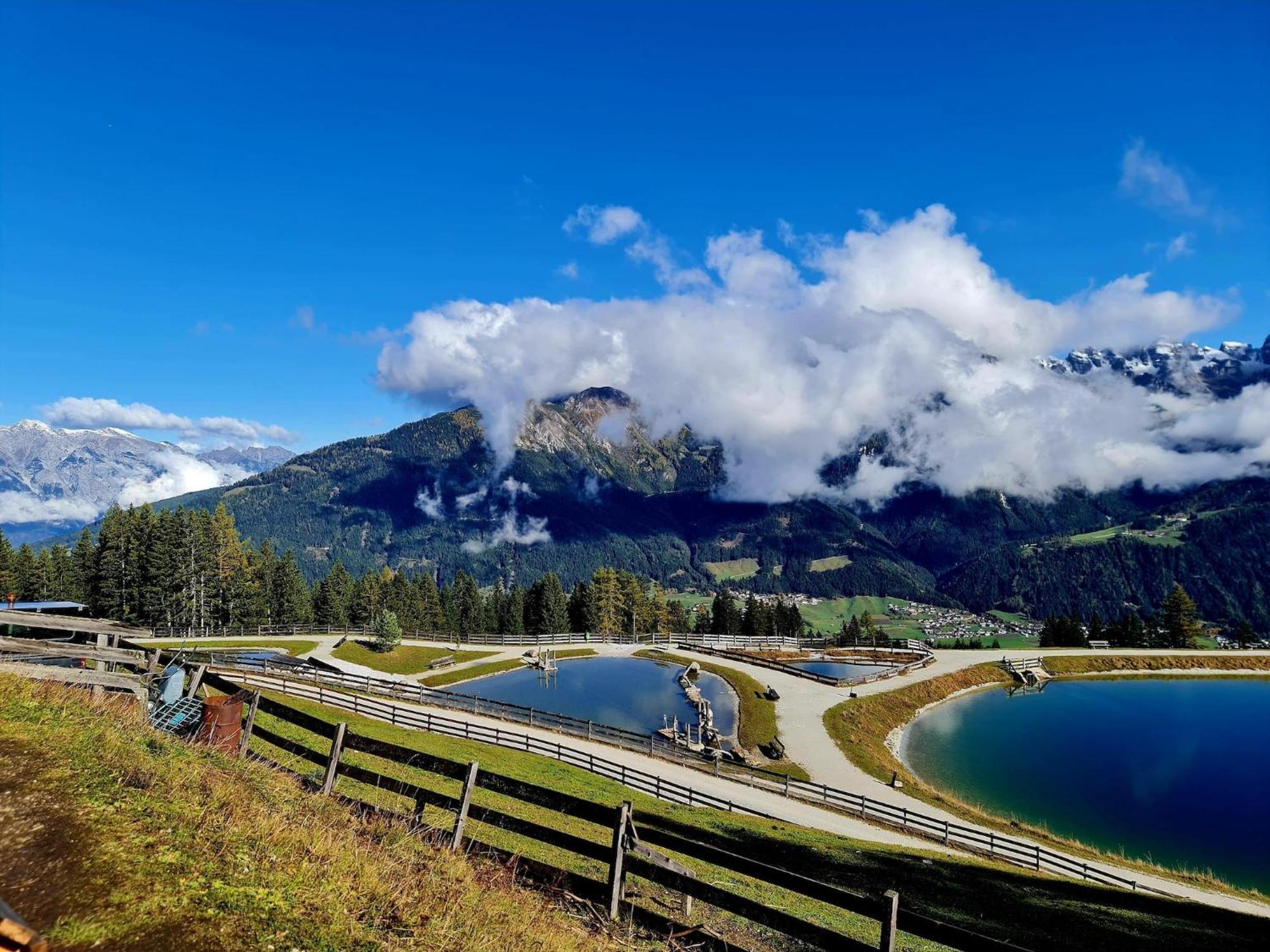 Plush Apartment With Mountain Views Neustift im Stubaital Exterior foto